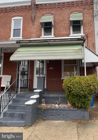 $1,700 | 2528 West 6th Street, Chester, PA 19013