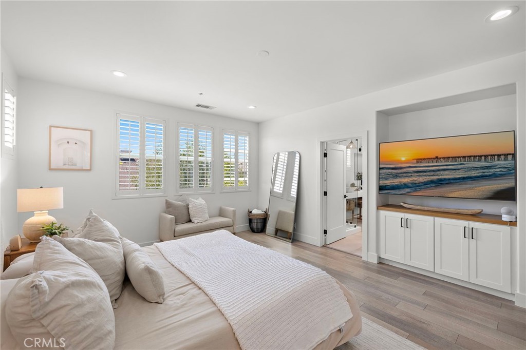 7 Bluewing Lane Ladera Ranch, CA 92694 - Photo 19 of 55 a bedroom with a bed and a view of bedroom