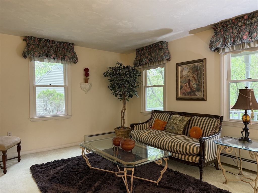 21 Woodridge Road Milford, MA 01757 - Photo 28 of 37