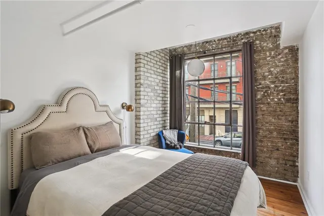 $3,000 | 1103 Tchoupitoulas Street, Unit 102, New Orleans, LA 70130