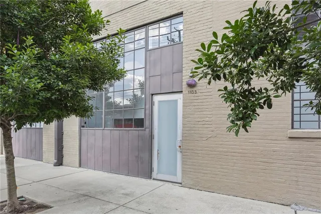 $3,000 | 1103 Tchoupitoulas Street, Unit 102, New Orleans, LA 70130