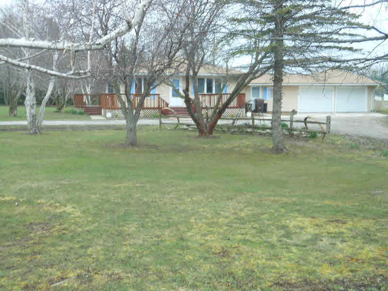 1699 East Pinconning Road Pinconning, MI 48650 - Photo 10 of 21