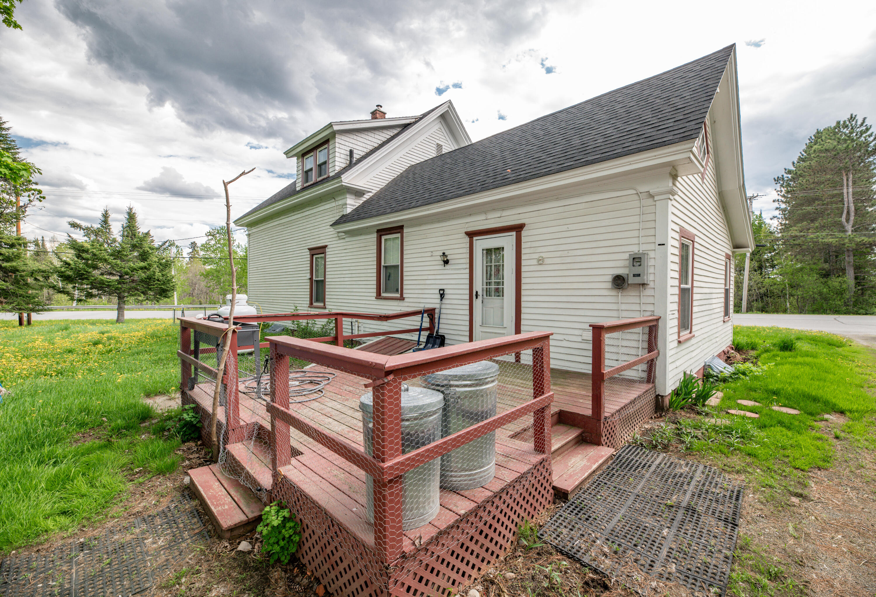 21 Garfield Road Ashland, ME 04732 - Photo 5 of 48 Exterior9