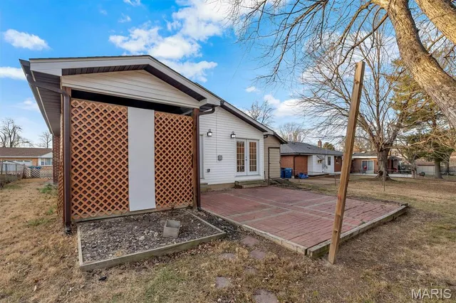 $260,000 | 10132 Shapfield Lane, Affton, MO 63123