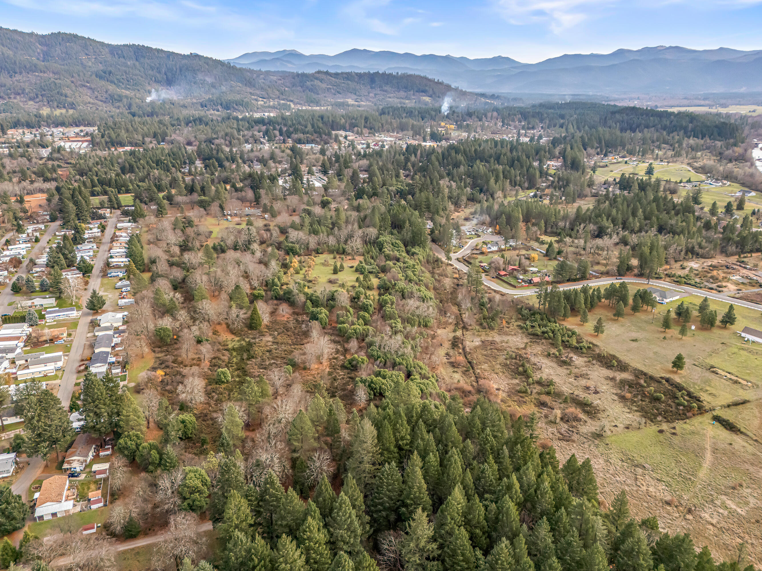 620 West River Street Cave Junction, OR 97523 - Photo 8 of 15 DJI_20251203132439_0049_D