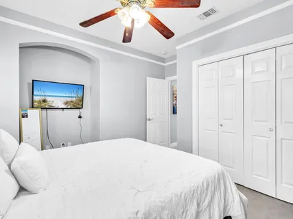 a chairs and a table in a backyard