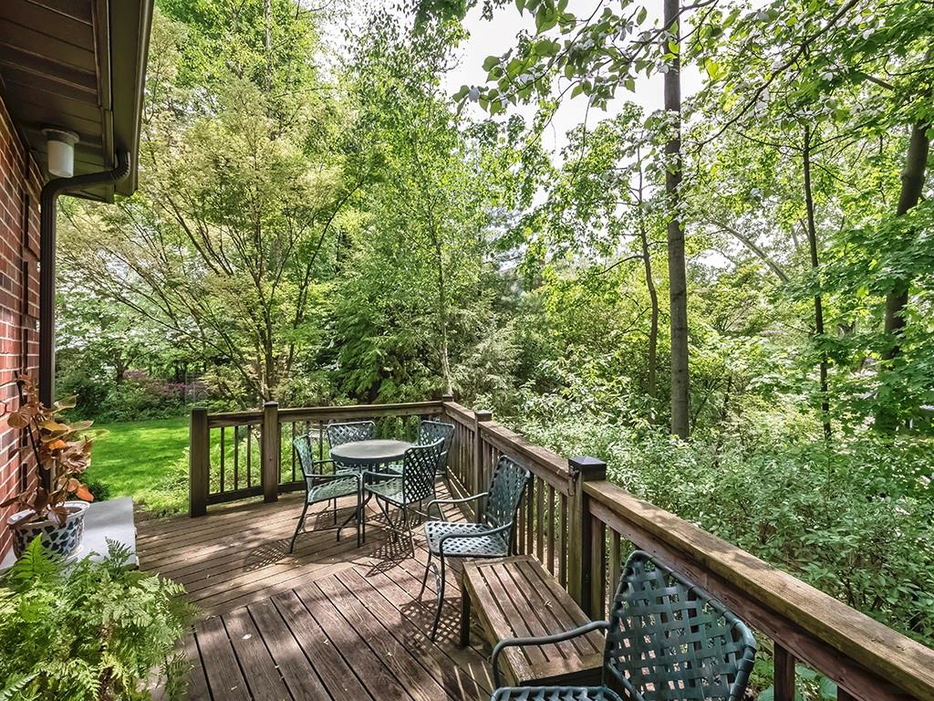 5421 Kipling Road Pittsburgh, PA 15217 - Photo 17 of 32 Gallery Image 17