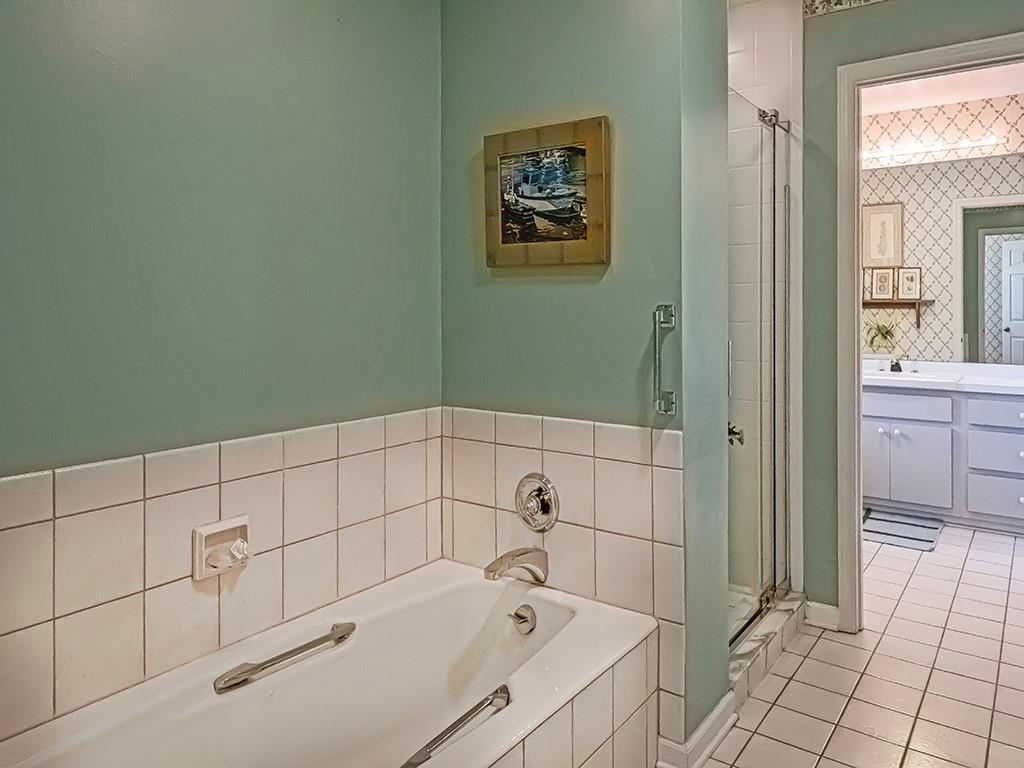 5421 Kipling Road Pittsburgh, PA 15217 - Photo 19 of 32 Gallery Image 19