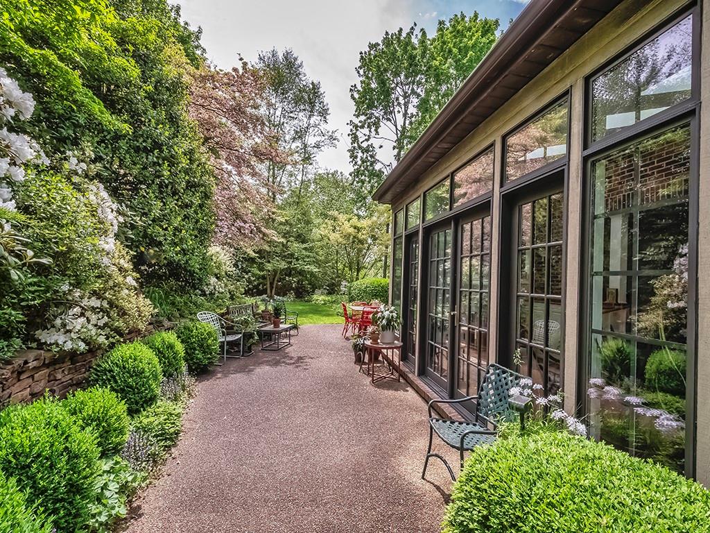 5421 Kipling Road Pittsburgh, PA 15217 - Photo 27 of 32 Gallery Image 27