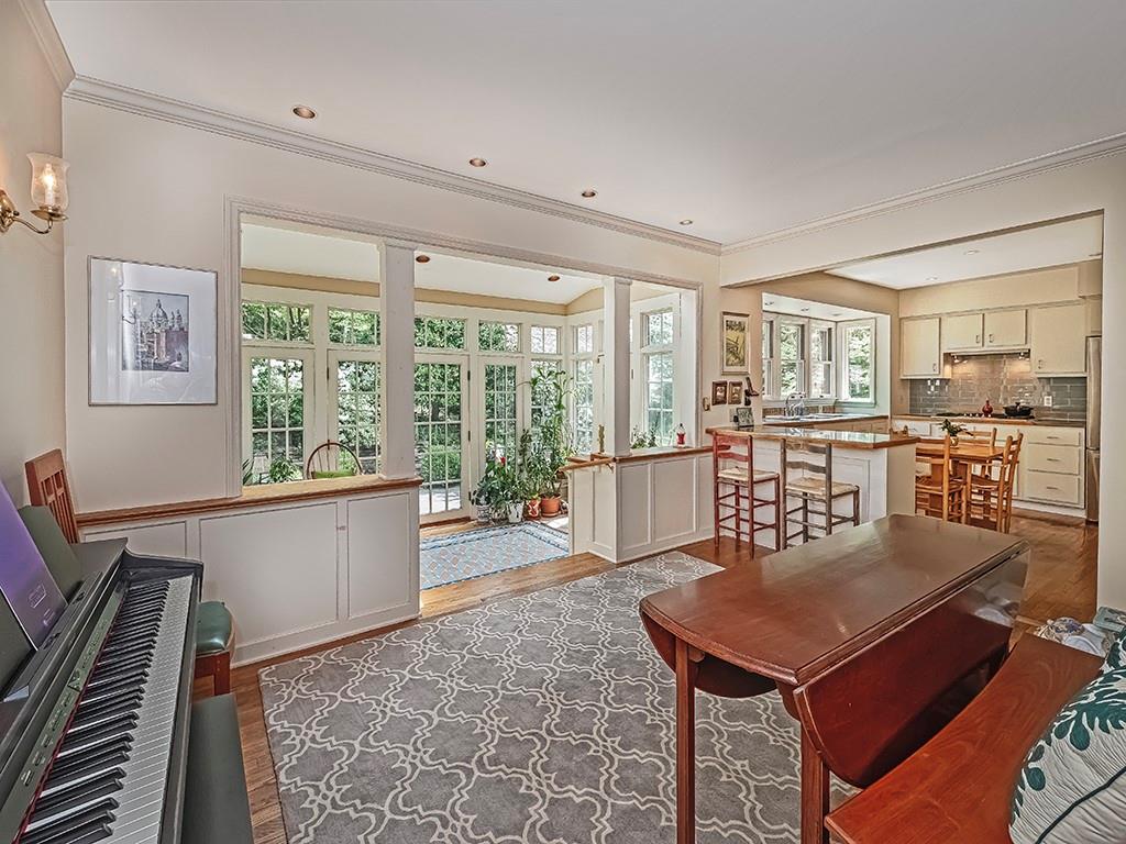 5421 Kipling Road Pittsburgh, PA 15217 - Photo 9 of 32 Gallery Image 9
