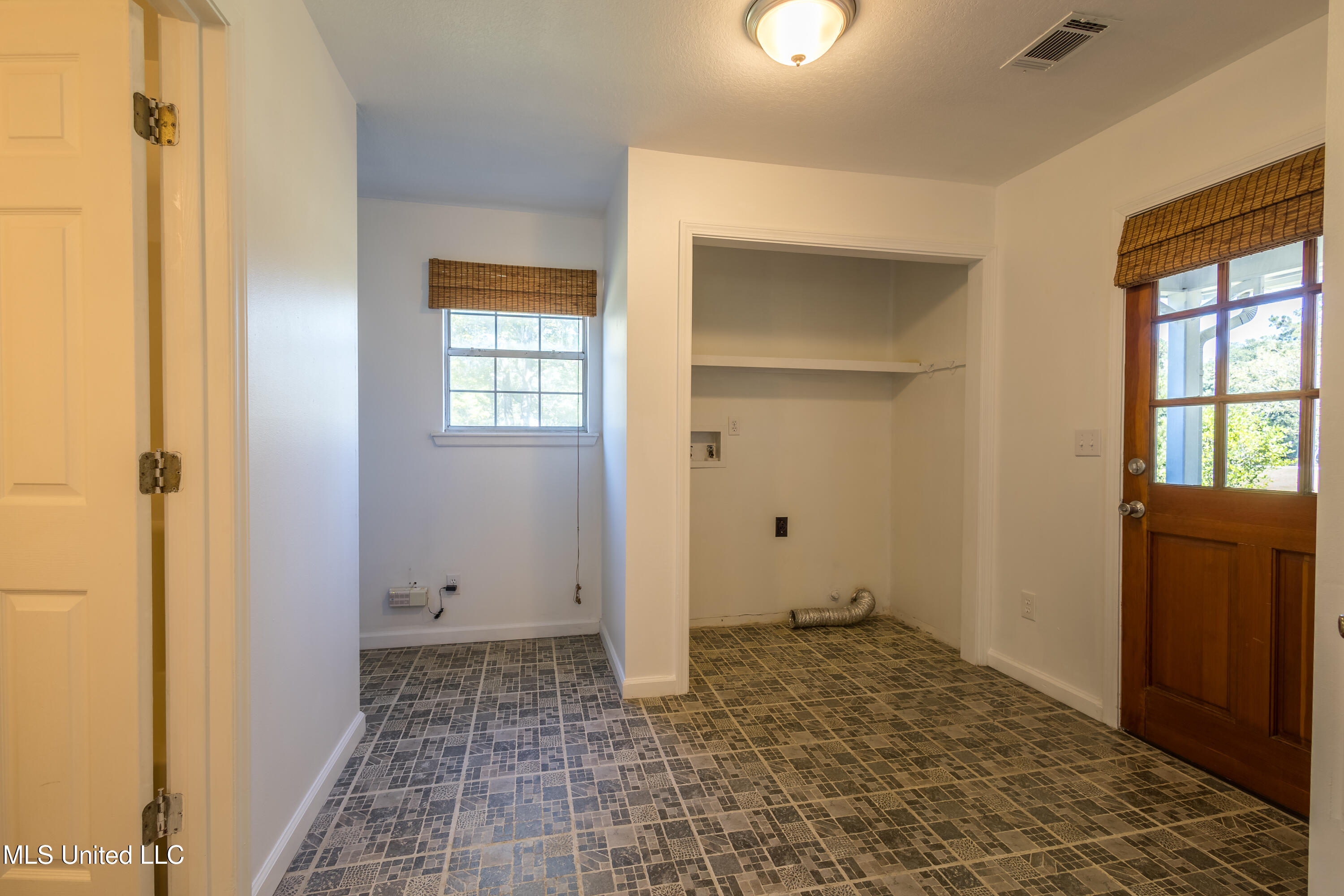 16601 McGregor Road Vancleave, MS 39565 - Photo 11 of 28 16601 McGregor-8