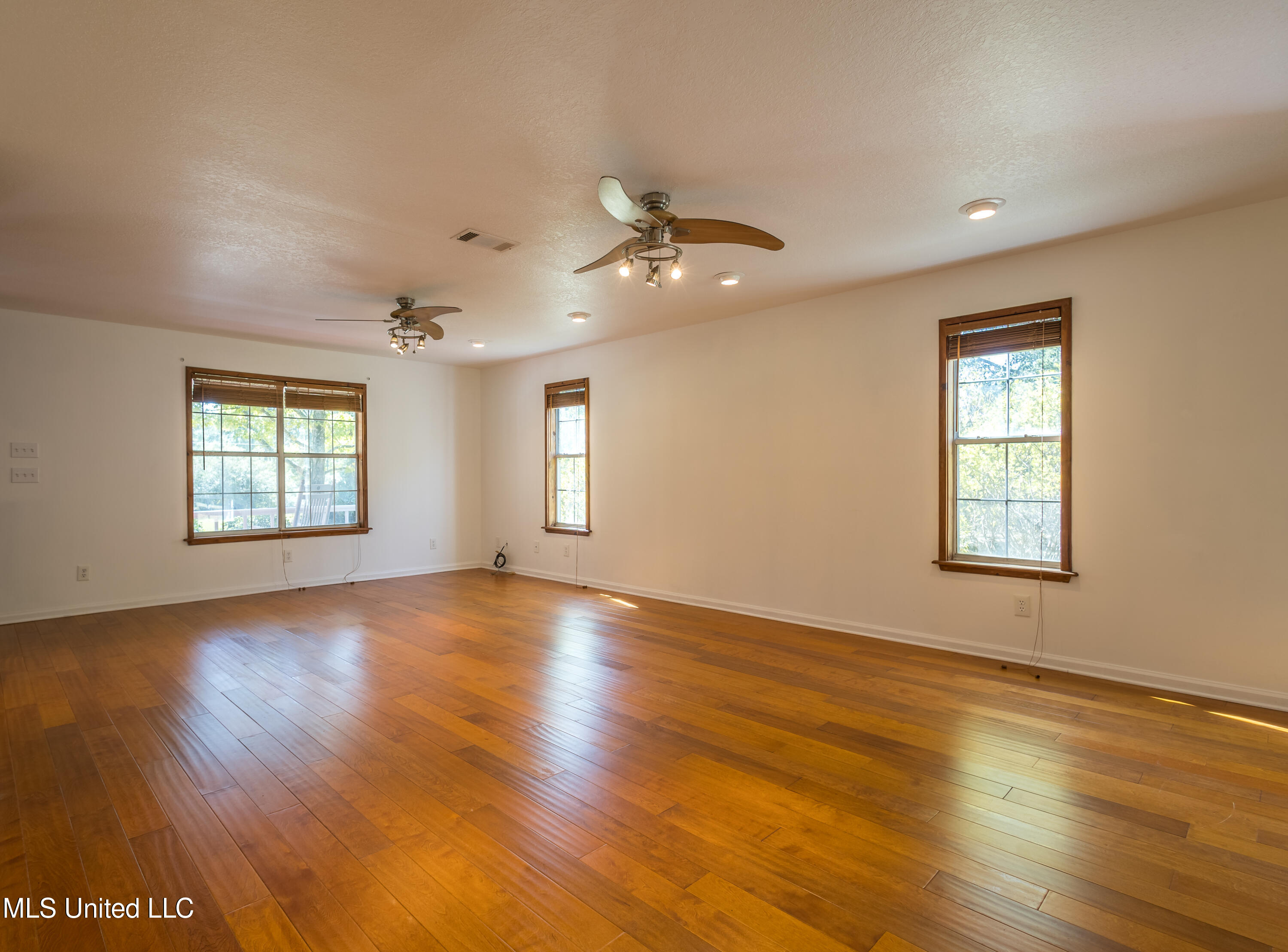 16601 McGregor Road Vancleave, MS 39565 - Photo 14 of 28 16601 McGregor-11