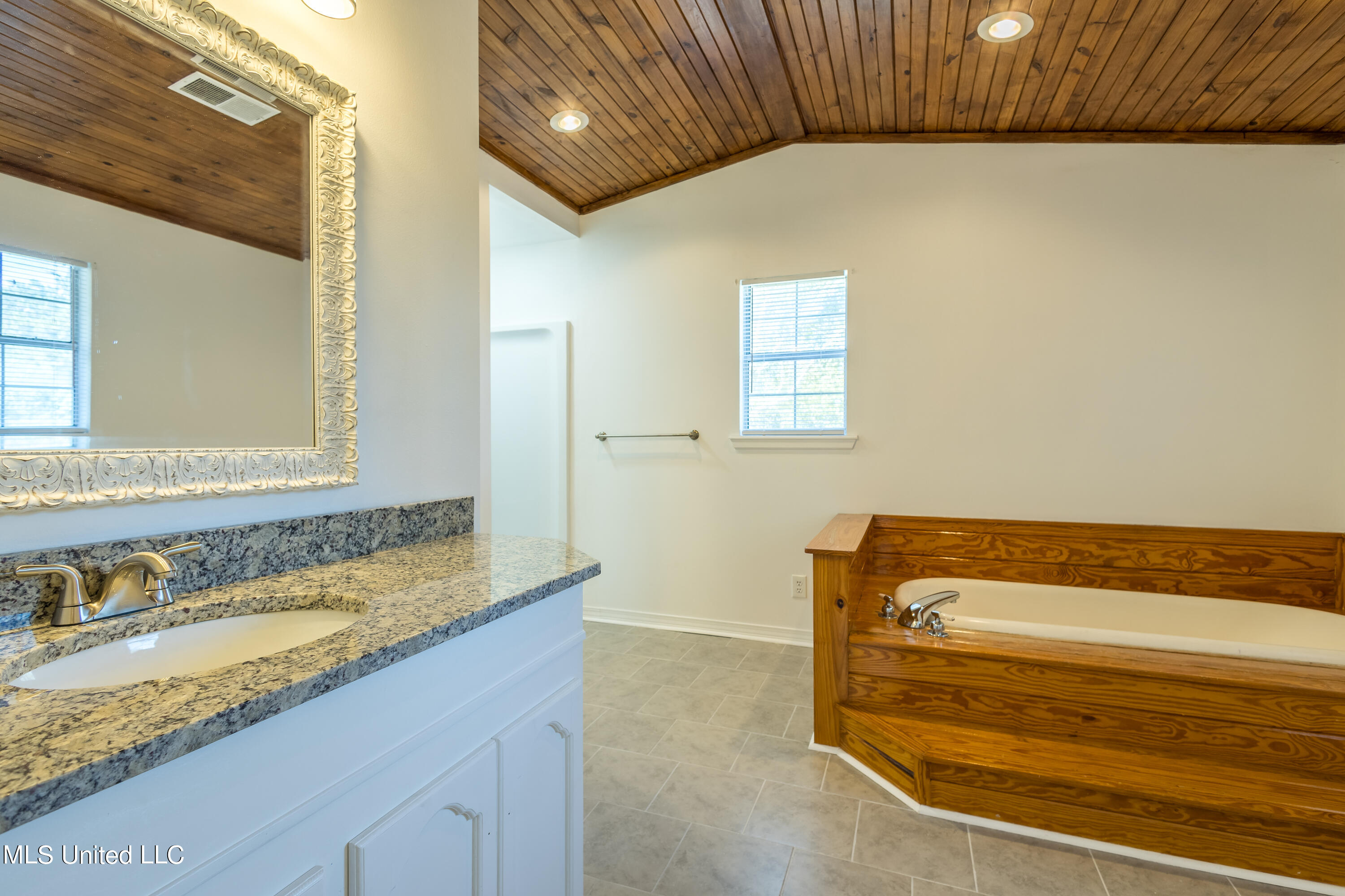 16601 McGregor Road Vancleave, MS 39565 - Photo 20 of 28 16601 McGregor-17