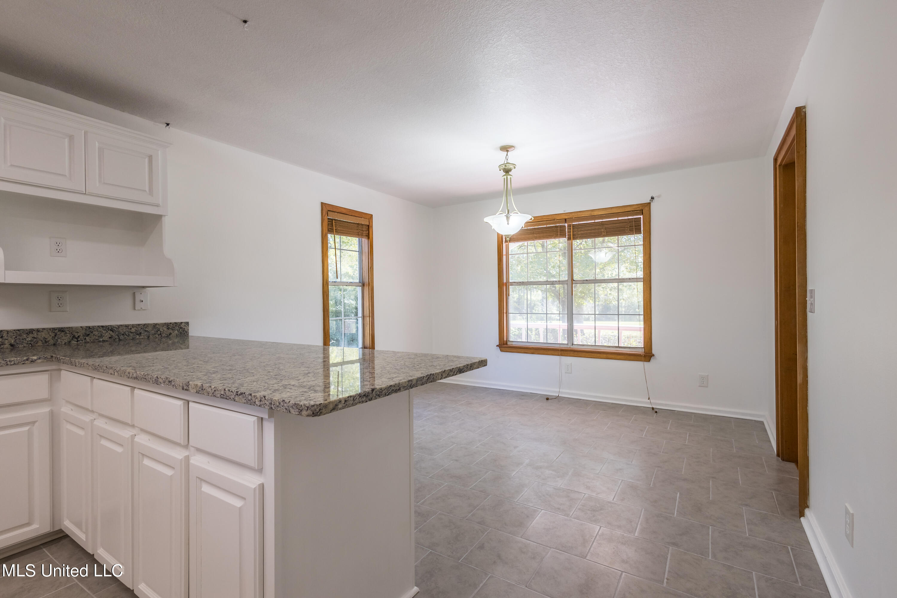 16601 McGregor Road Vancleave, MS 39565 - Photo 8 of 28 16601 McGregor-5