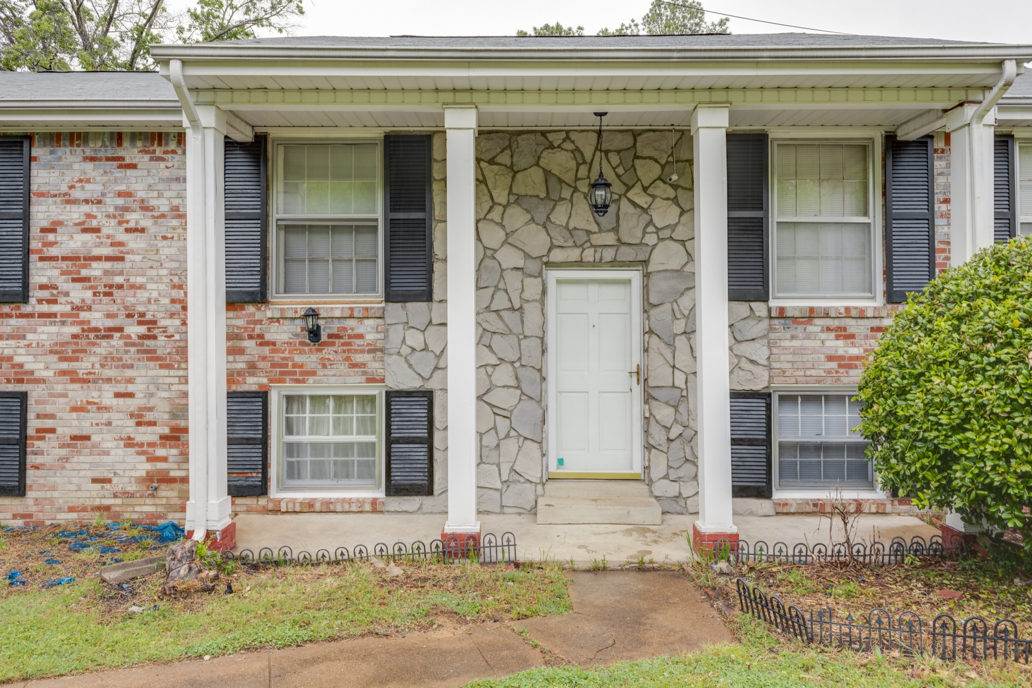 76 Tusculum Road Antioch, TN 37013 - Photo 4 of 33 front view of a house