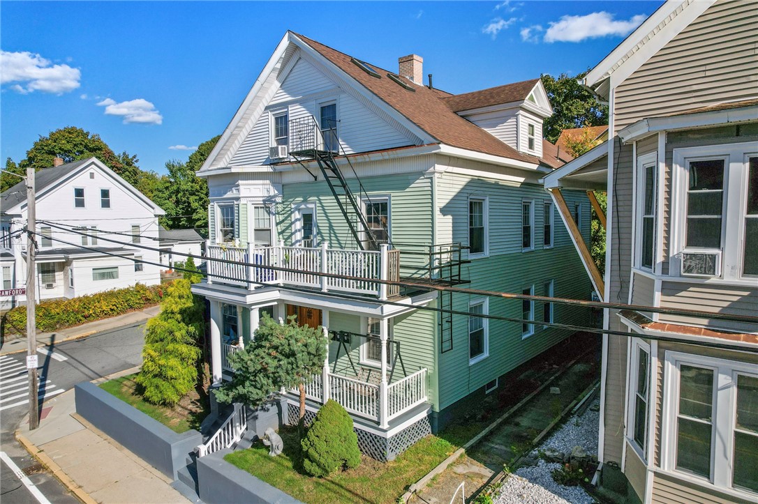 398 Park Avenue Woonsocket, RI 02895 - Photo 10 of 16