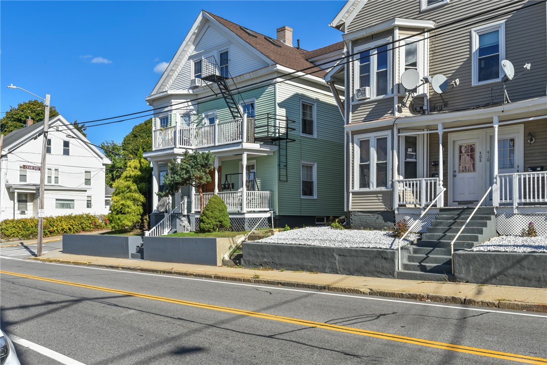 398 Park Avenue Woonsocket, RI 02895 - Photo 11 of 16