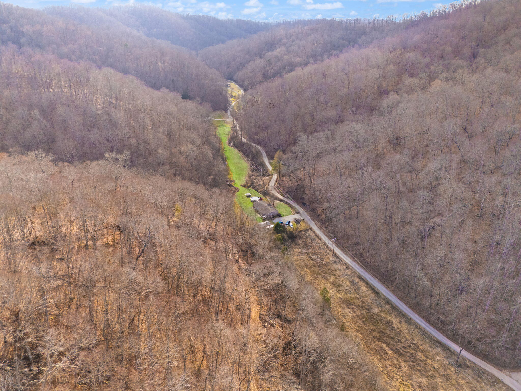 1065 Saplin Fork Road Manchester, KY 40962 - Photo 60 of 68 60-web-or-mls-DJI_20250301161613_0291_D