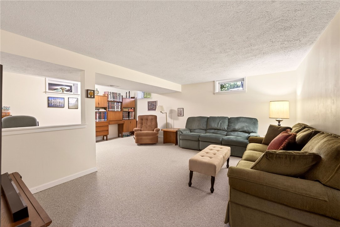 1111 Everwild View Webster, NY 14580 - Photo 21 of 25