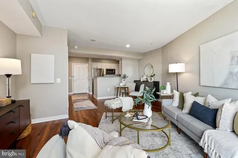 $519,000 | 555 Massachusetts Avenue Northwest, Unit 1419, Washington, DC 20001