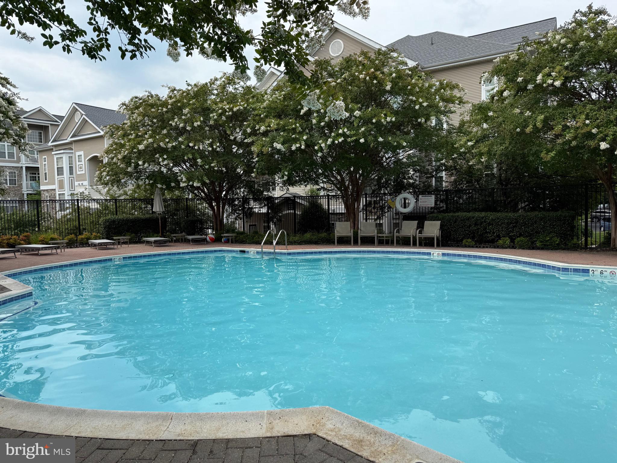 502 Sunset View Terrace Southeast, Unit 107 Leesburg, VA 20175 - Photo 41 of 50 a view of a yard