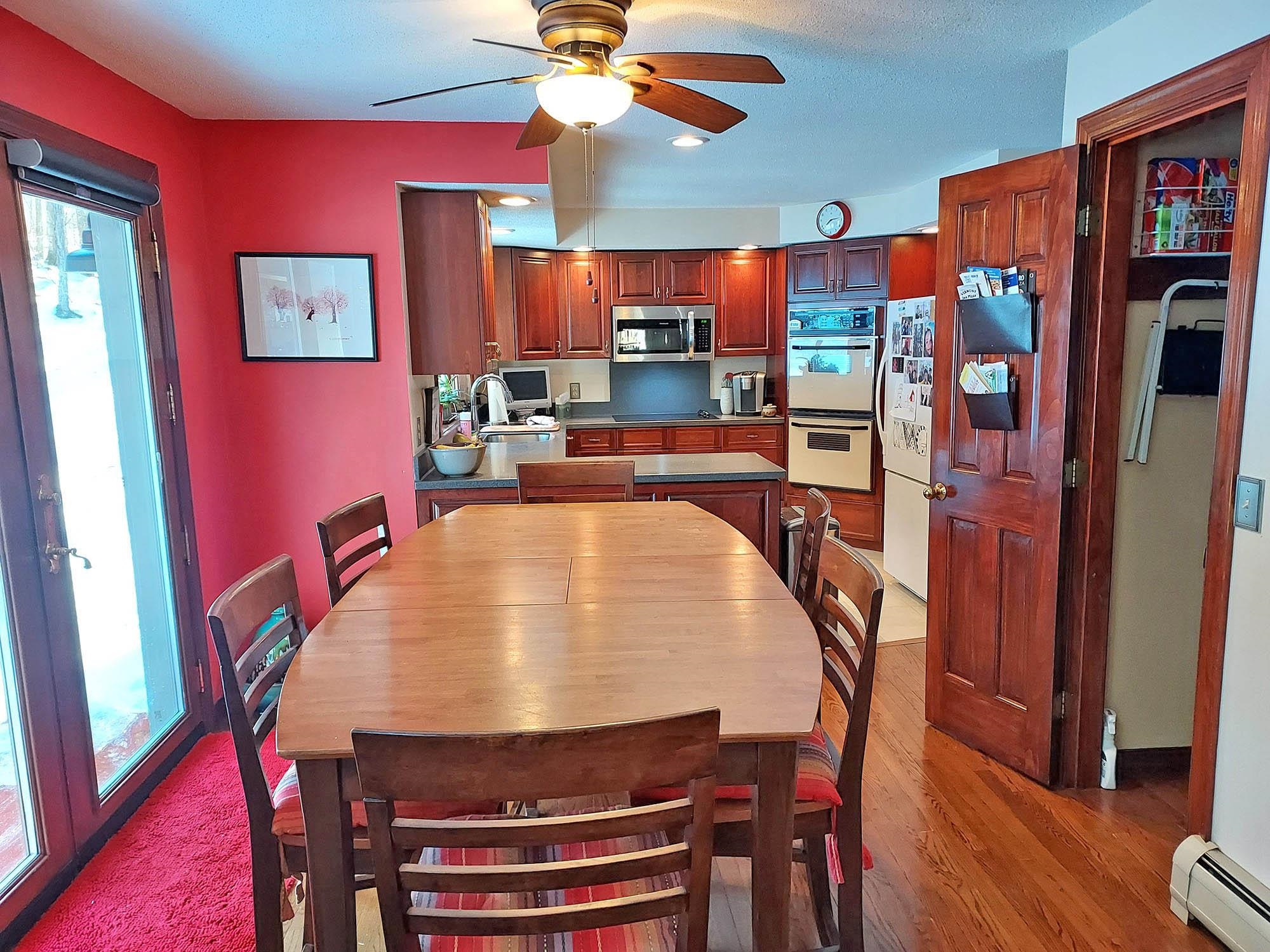 134 Quails Hill Road Brattleboro, VT 05301 - Photo 3 of 27