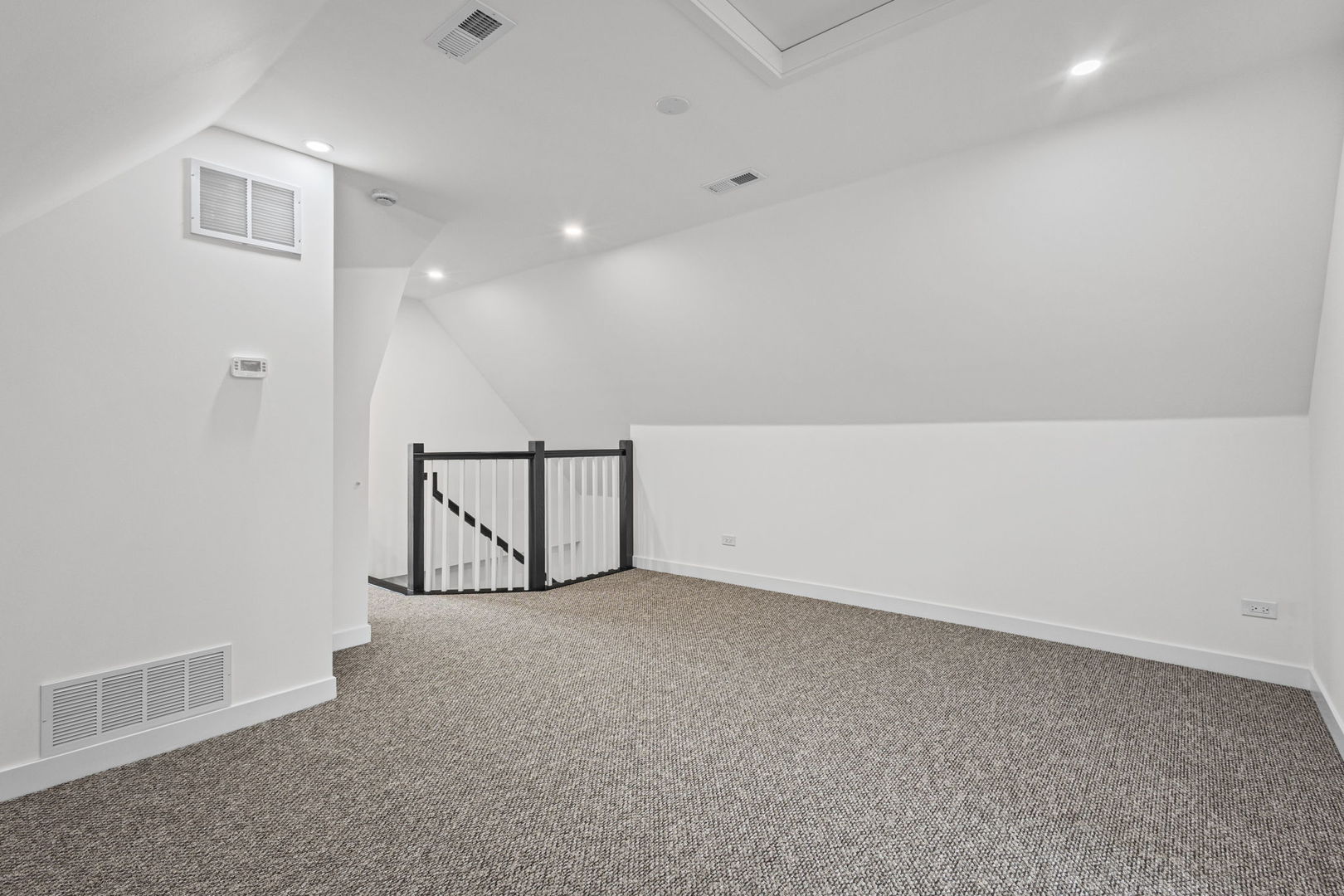 5652 South Shields Avenue Chicago, IL 60621 - Photo 24 of 40