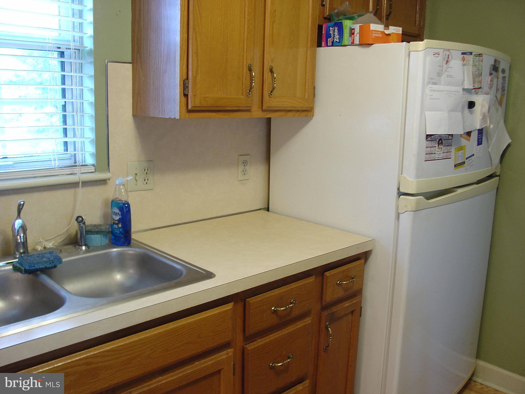 2275 Heather Road York, PA 17408 - Photo 3 of 12 Gallery Image 3