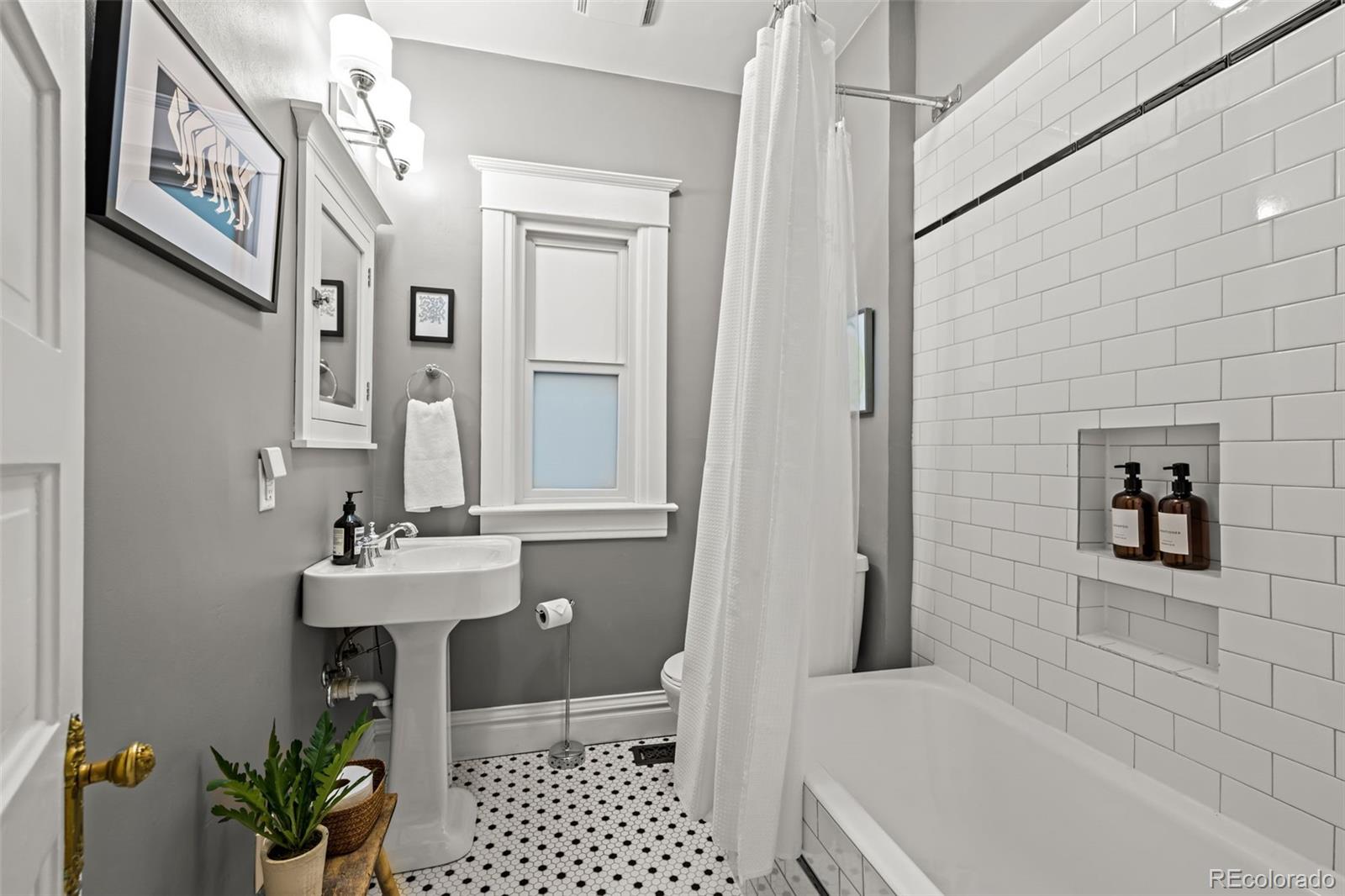 2452 Race Street Denver, CO 80205 - Photo 25 of 48