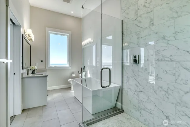 $1,599,000 | 631 Freemans Lane, Point Roberts, WA 98281