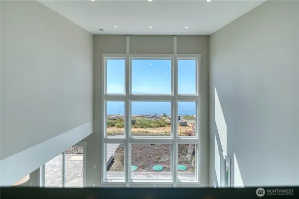 $1,599,000 | 631 Freemans Lane, Point Roberts, WA 98281