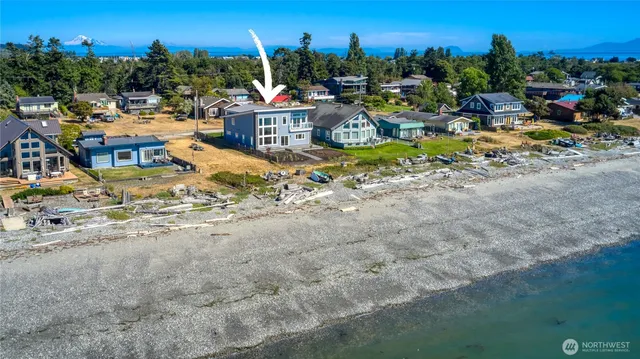 $1,599,000 | 631 Freemans Lane, Point Roberts, WA 98281