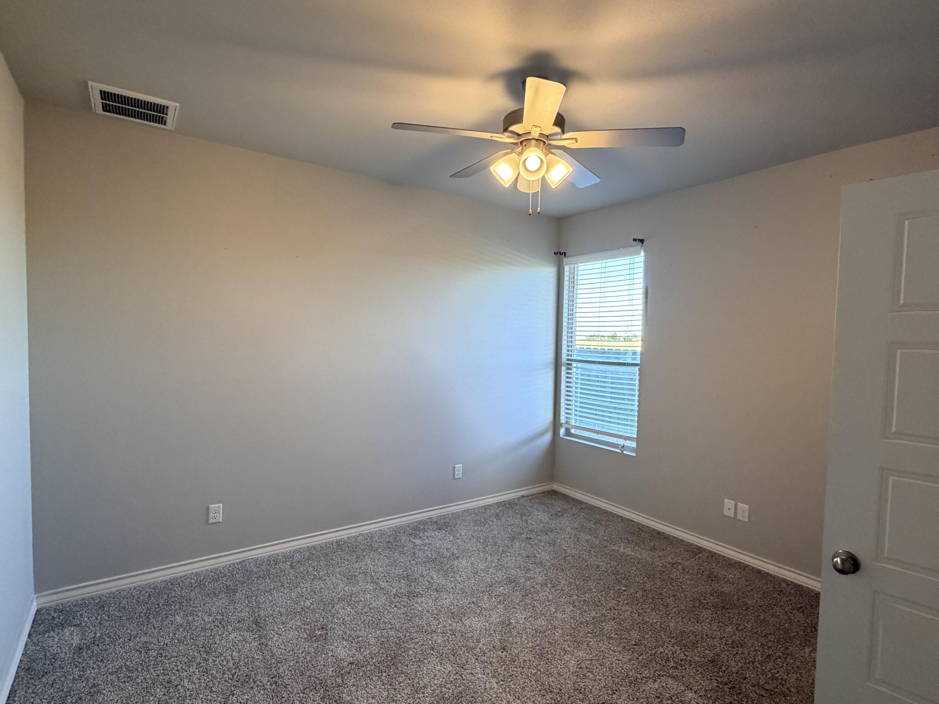 7721 95th Street Lubbock, TX 79424 - Photo 17 of 23 IMG_5467 (1)