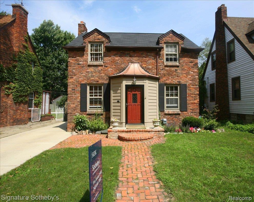 79 Amherst