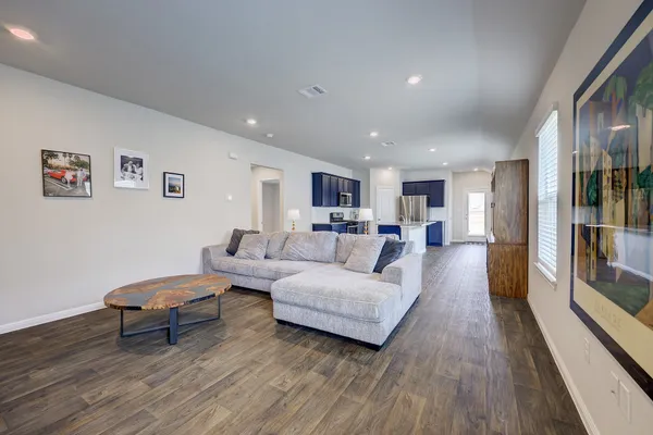 $1,950 | 114 Oxbow Terrace, Bastrop, TX 78602