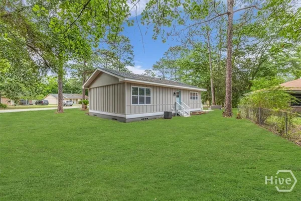 $1,950 | 131 Pointe S Drive, Hinesville, GA 31313