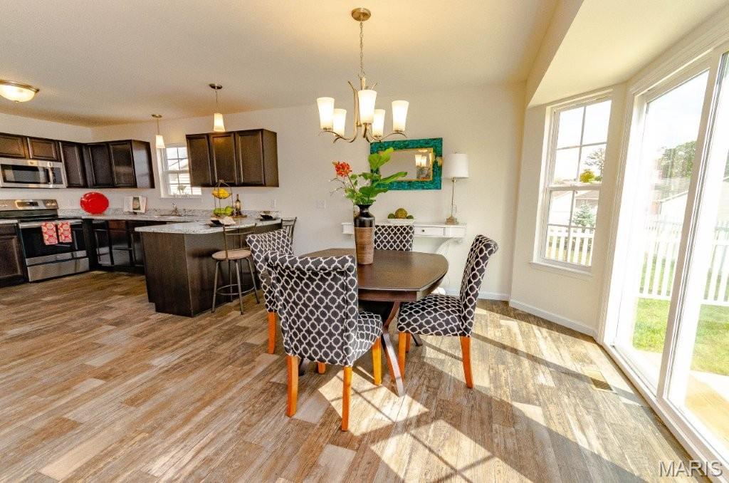 175 Rivers Edge Drive Moscow Mills, MO 63362 - Photo 3 of 10