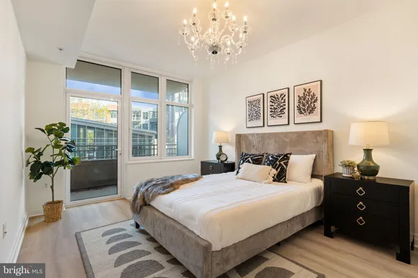 $3,600 | 8220 Crestwood Heights Drive, Unit 315, McLean, VA 22102