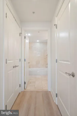 $3,600 | 8220 Crestwood Heights Drive, Unit 315, McLean, VA 22102