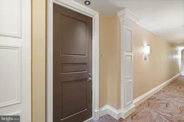 $3,600 | 8220 Crestwood Heights Drive, Unit 315, McLean, VA 22102