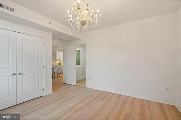 $3,600 | 8220 Crestwood Heights Drive, Unit 315, McLean, VA 22102