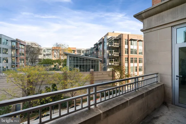 $3,600 | 8220 Crestwood Heights Drive, Unit 315, McLean, VA 22102