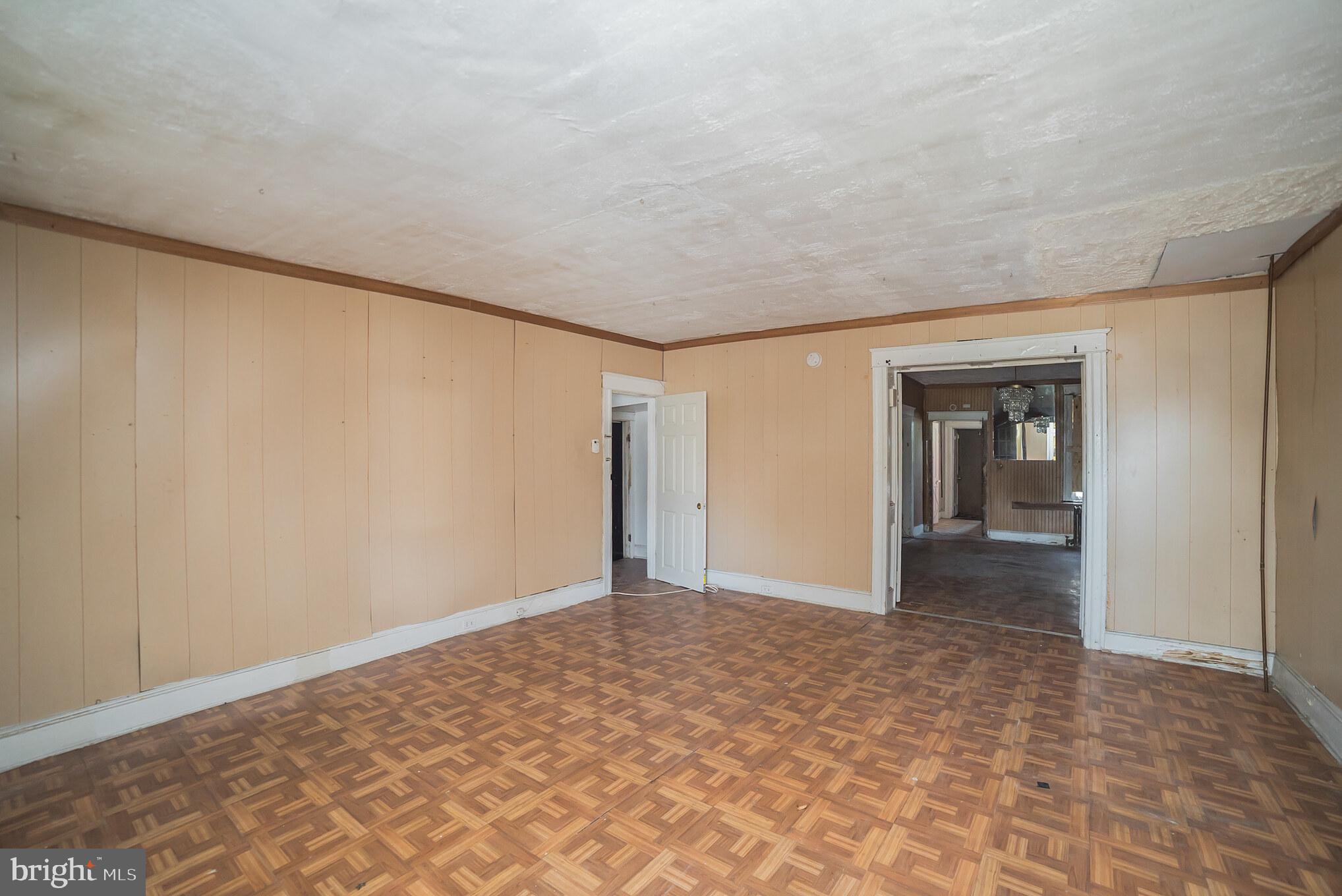 4726 York Road Baltimore, MD 21212 - Photo 5 of 25 Gallery Image 5
