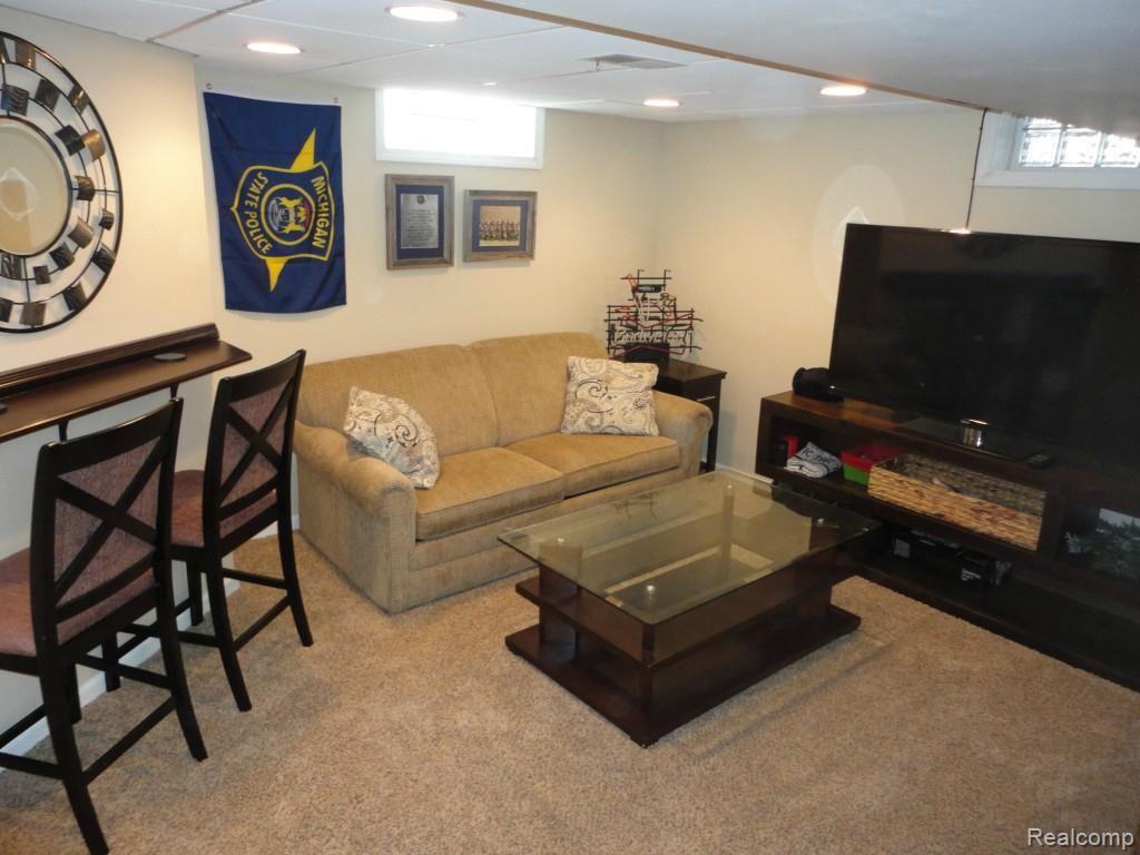 852 Columbia Road Berkley, MI 48072 - Photo 14 of 25 Columbia852 Basement .jpg
