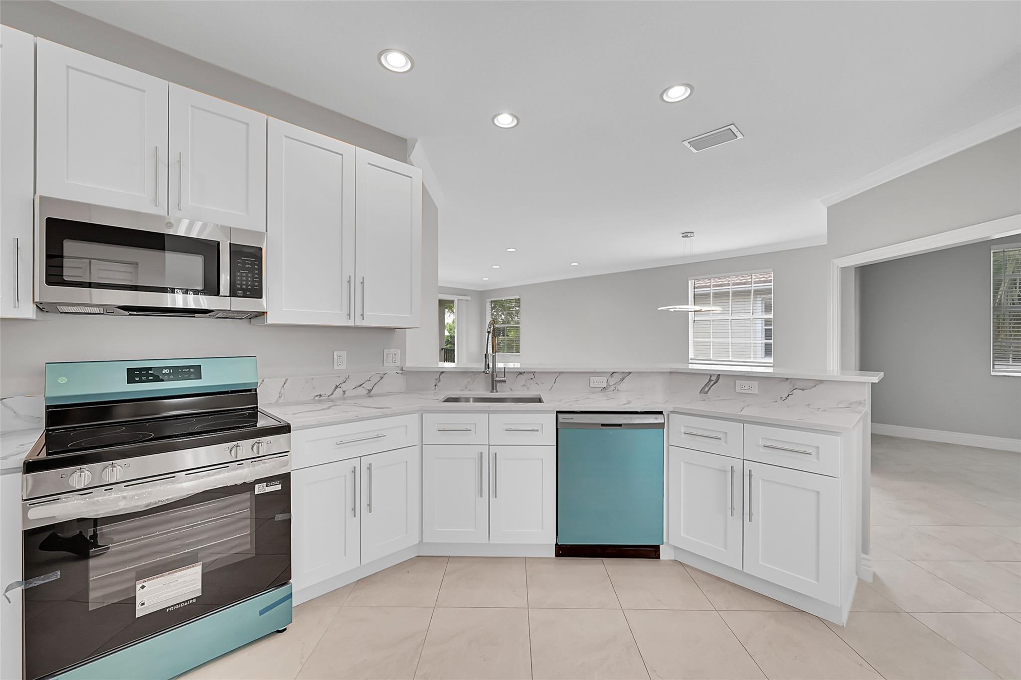 23269 Carolwood Lane, Unit 202 Boca Raton, FL 33428 - Photo 15 of 52 2d200f2df504a34890f9b2f3e639e3dd