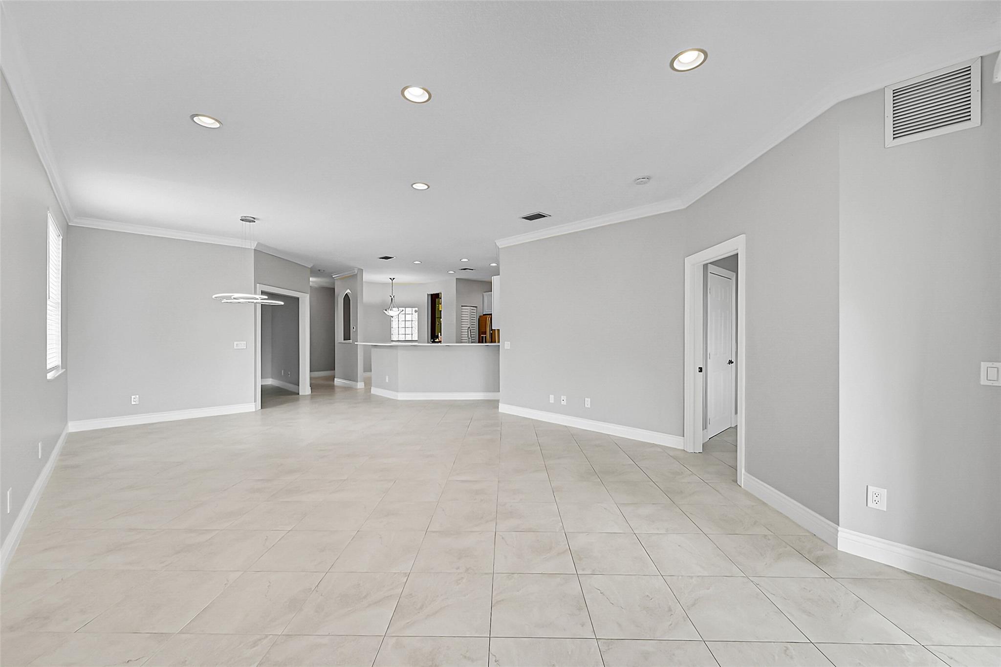 23269 Carolwood Lane, Unit 202 Boca Raton, FL 33428 - Photo 6 of 52 c8399f30eac2c5d1ea061e1dc5cbac66