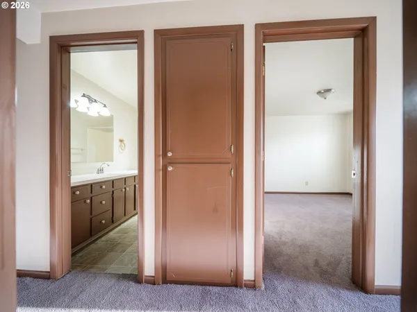 $2,350,000 | 302 South Monmouth Avenue, Monmouth, OR 97361