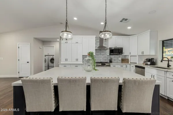 $679,990 | 2407 South Allred Drive, Tempe, AZ 85282