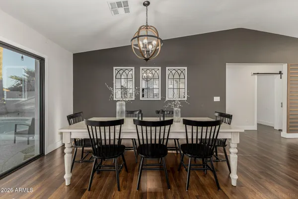 $679,990 | 2407 South Allred Drive, Tempe, AZ 85282