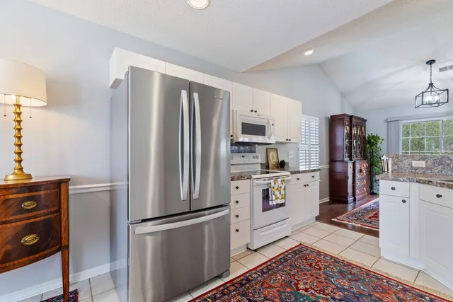 $475,000 | 410 Manorwood Lane, Charleston, SC 29414